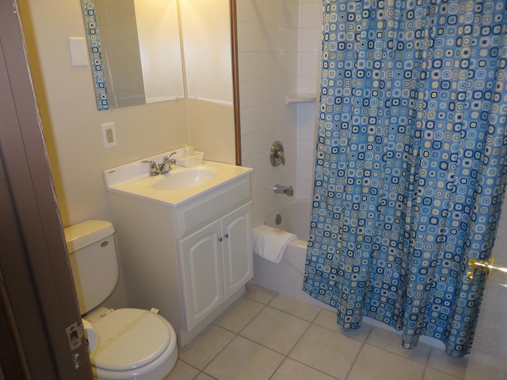 Travelers Inn Motel Eagle River Ruang foto
